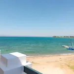 アパート Beachfront Modern *