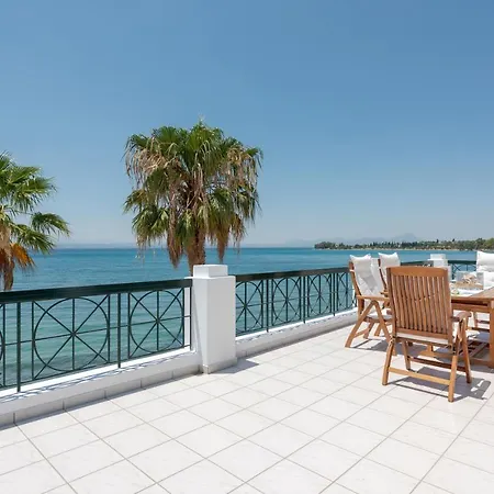 Lägenhet Beachfront Modern *