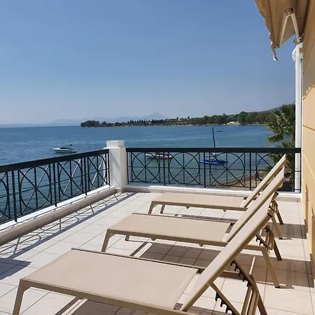 Lägenhet Beachfront Modern *