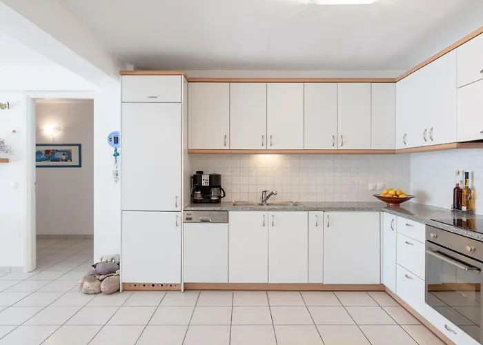 Apartment Beachfront Modern *